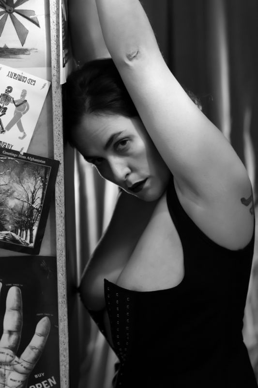 portrait, woman portrait, portrature, bw, bnw, black and white, people,monochrome, портрет, женский портрет, женщина, чб, черно-белый портрет, черно-белая фотография,  *** фото превью