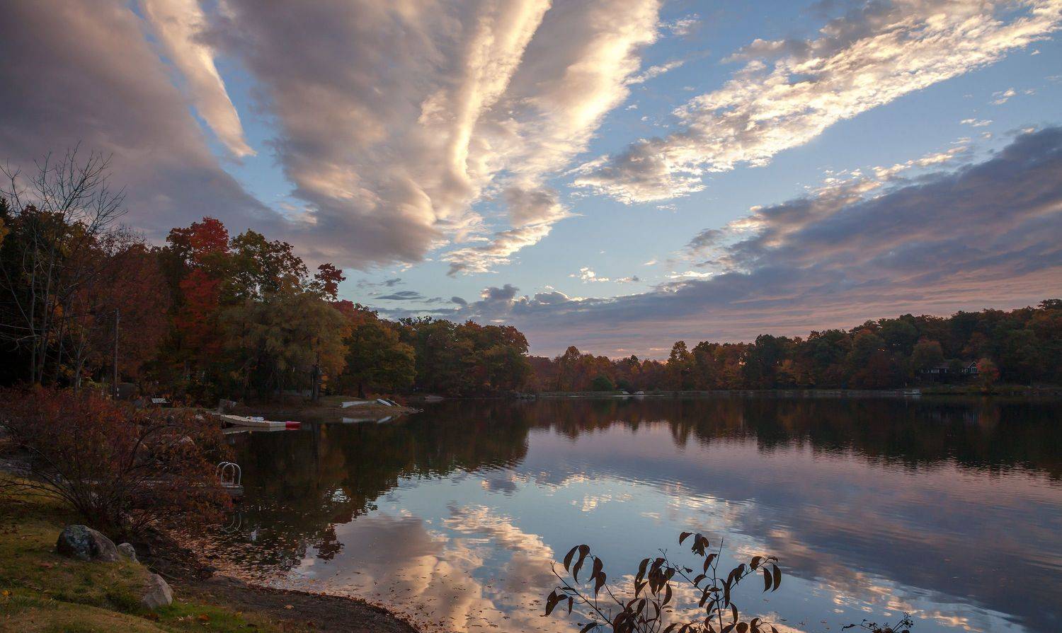 природа,осень,пейзаж,деревья,отражения,озеро,вода,листья,антонина яновска,, Антонина Яновска