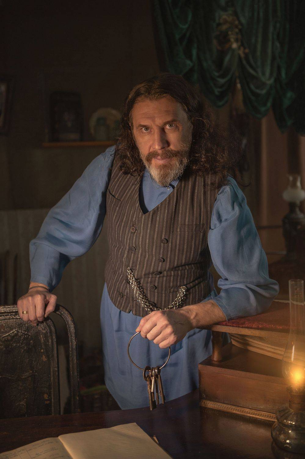 мужчина мужественность красота жизнь искусство фотография ключи фотограф кино любовь старина барин купец приказчик свеча, Татьяна Шепелева