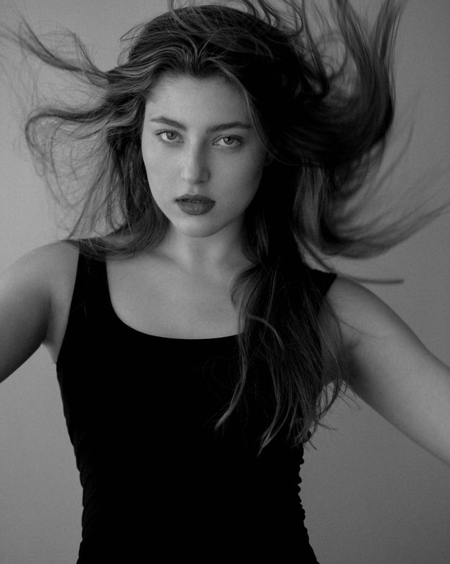 portrait, bw, blackandwhite, face, eyes, looking, istanbulphotographer, Irem фото превью