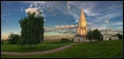 Коломенское летнее, закатно-вечернее, с дорожкой и свежей зеленью..)