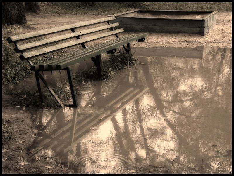 Слегка дождливая зарисовка фото превью