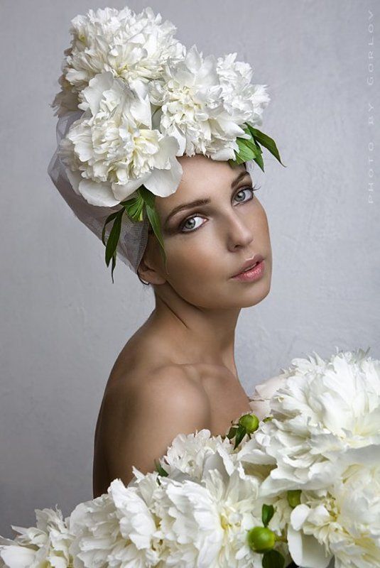 *** *When the flower is inside* фото превью