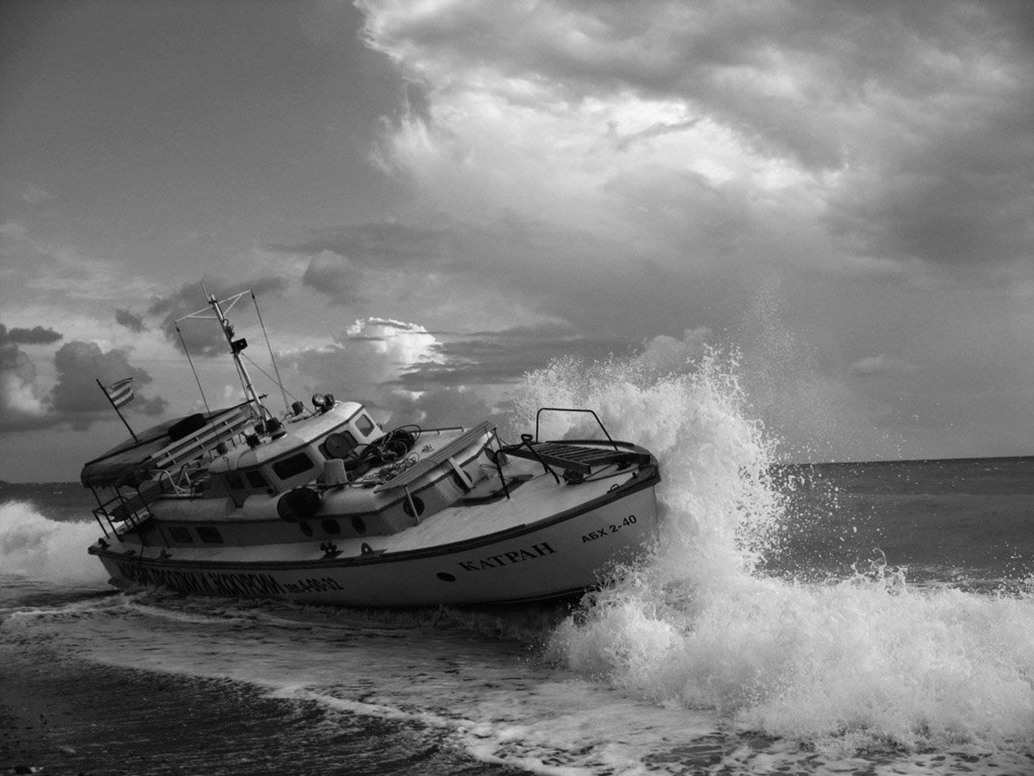 море, волны, катер, Malick