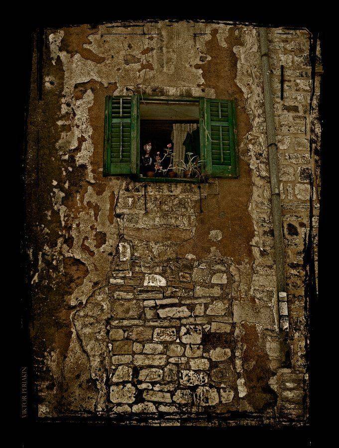 , Виктор Перякин