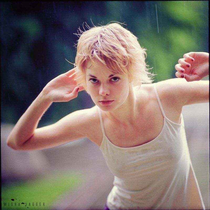 Её глаза... дождь... фото превью