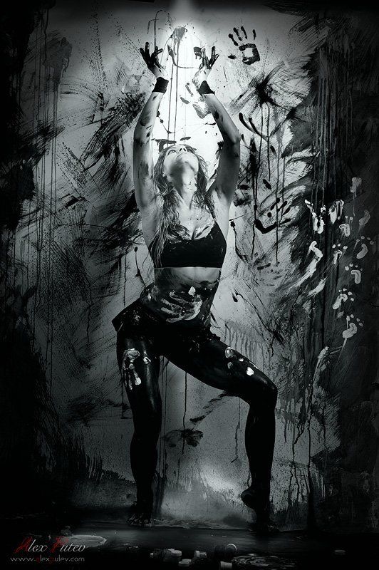 девушка,студия,творчество,свет,тень Свет далекой звезды ... фото превью