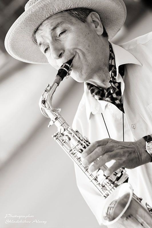 саксофон, саксофонист, музыка, музыкант, фотограф складчиков алексей А музыка звучит как разлуки стон... фото превью