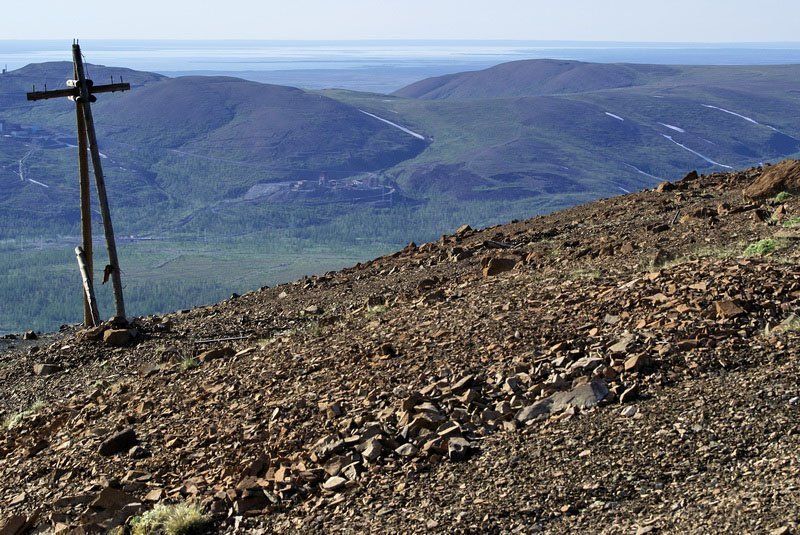 талнахские горы фото превью