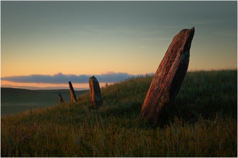 Менгиры фото превью