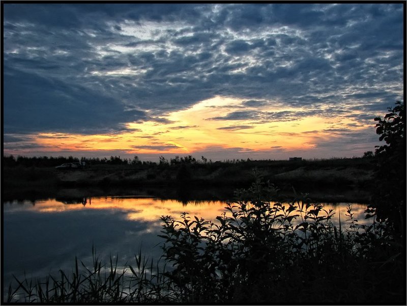 На подмосковном озере фото превью