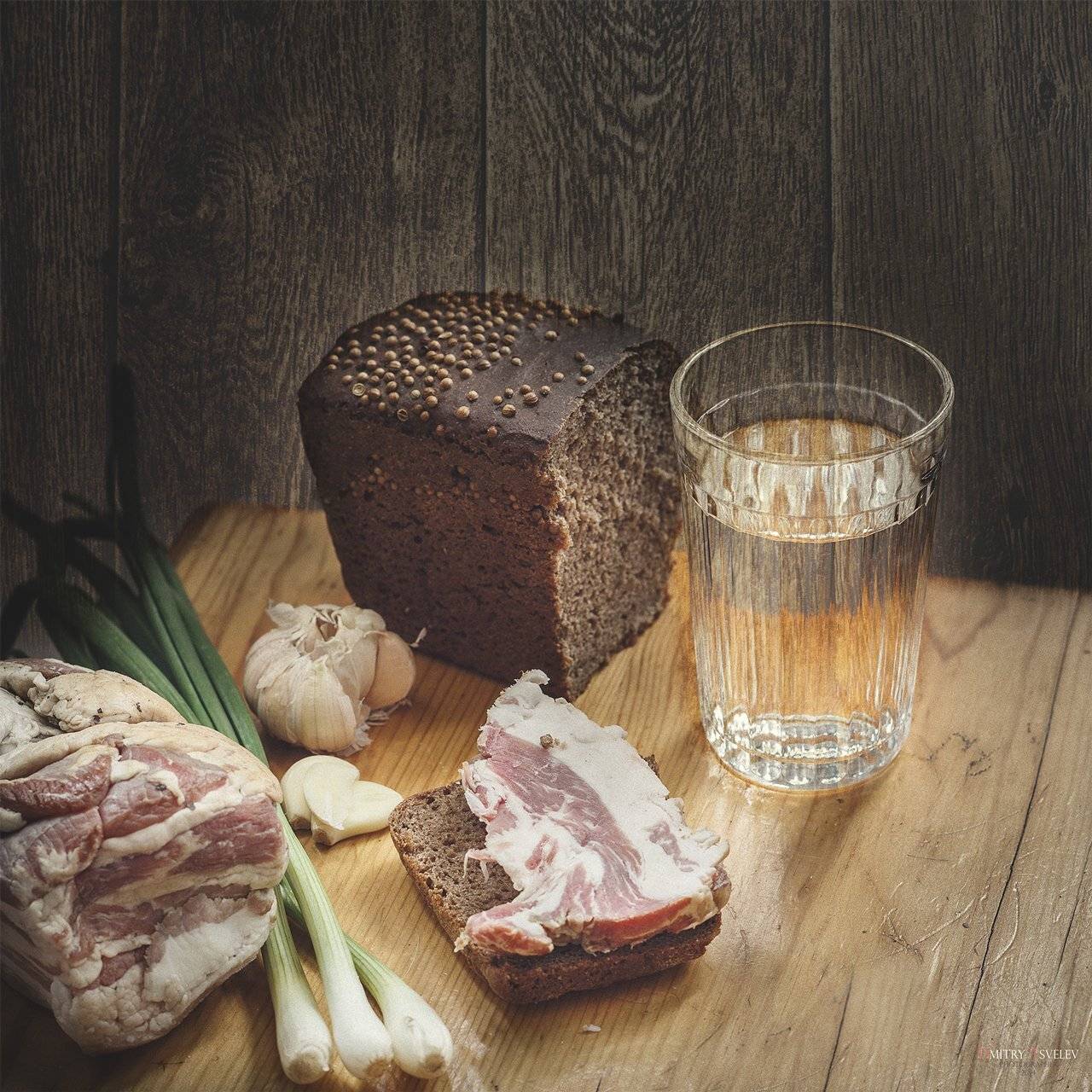 Зачемяэтопишу, Зеленьлук, Мясо, Натюрморт, Цвелёв Дмитрий