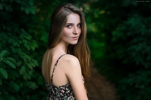 Аня