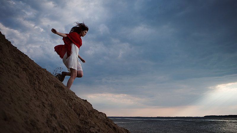 Прорыв сквозь тянущуюся сущность бытия фото превью