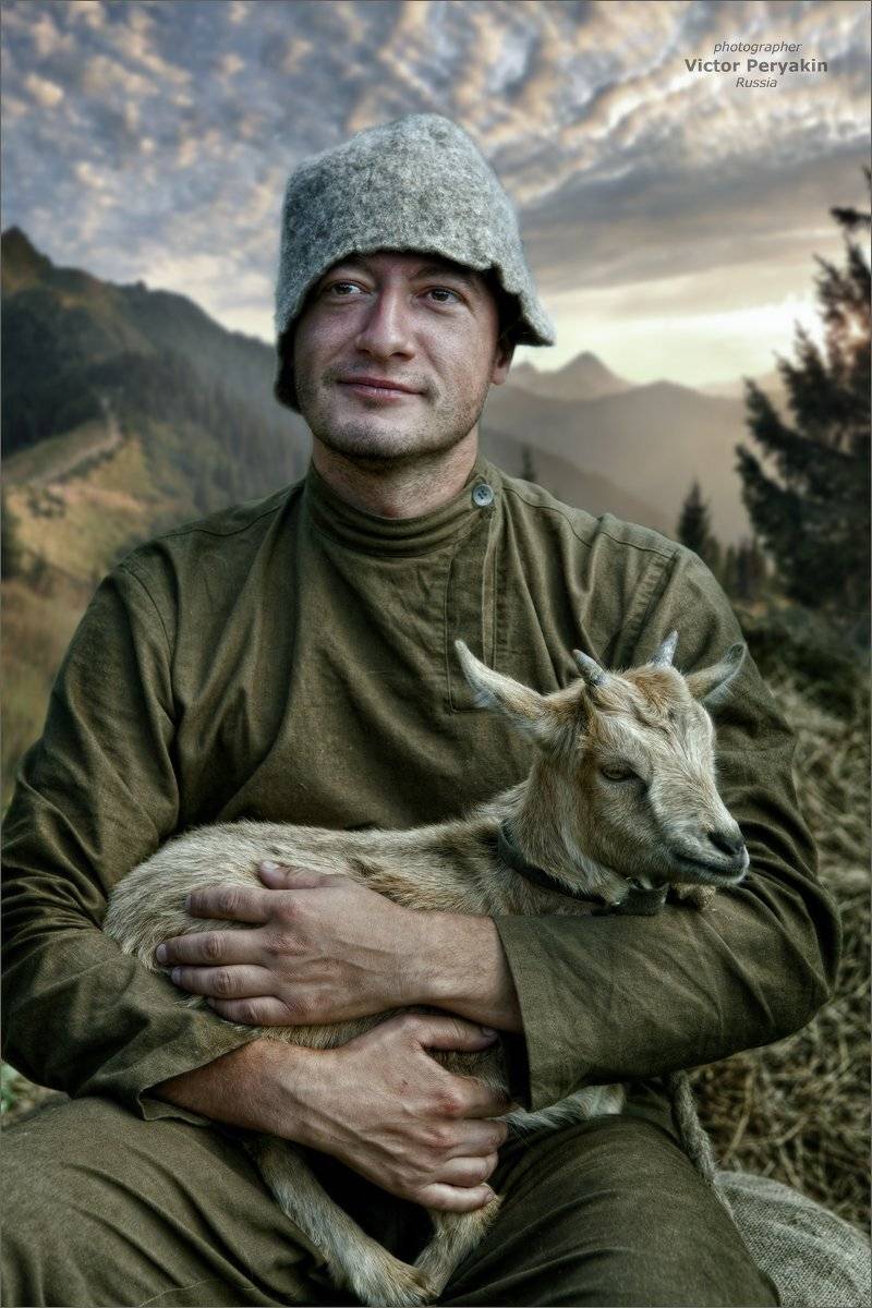 , Виктор Перякин