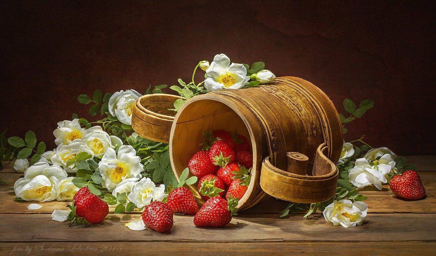 Береста, Клубника, Натюрморт, Роза, Шиповник, Светлана Л.