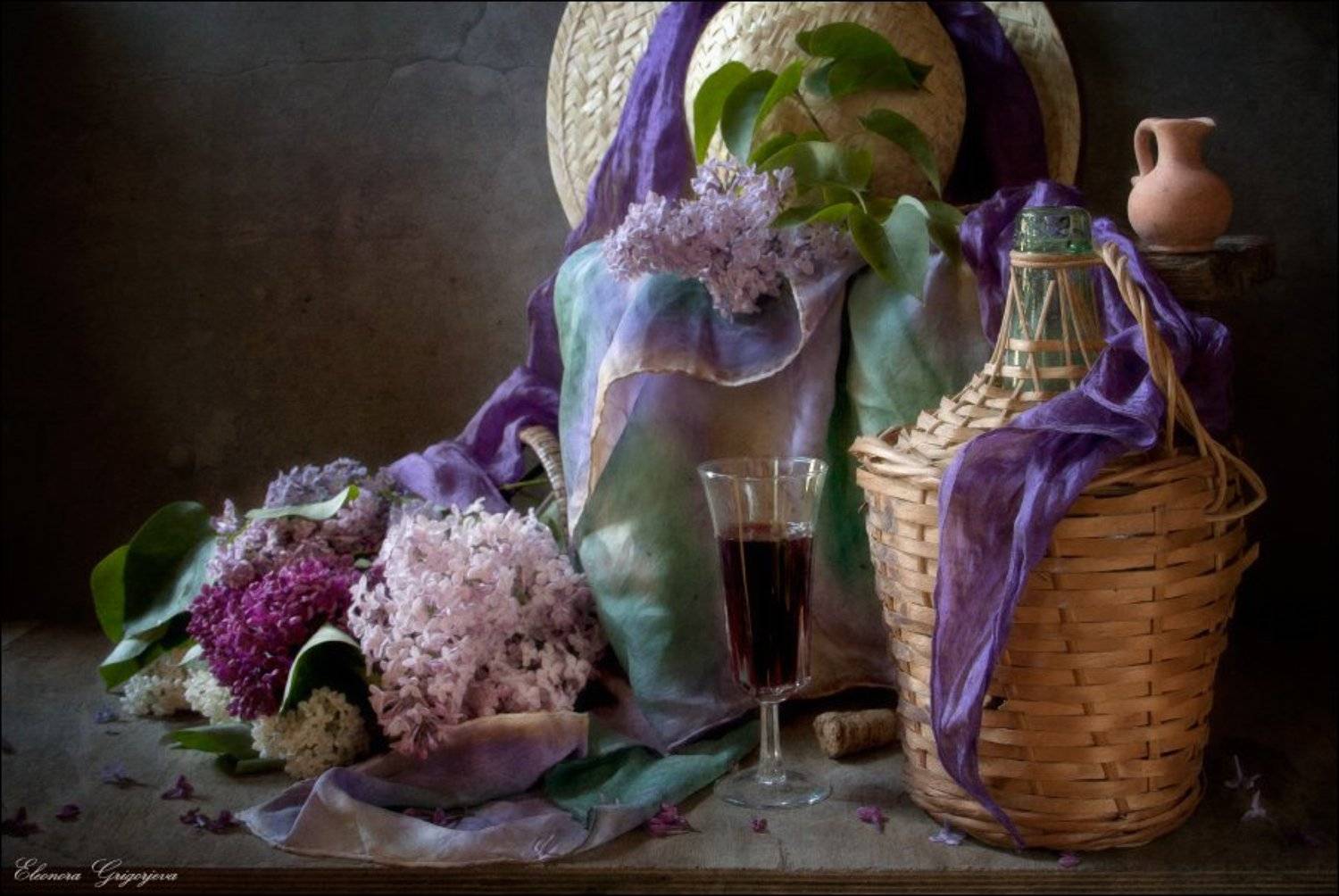 Бутыль, Вино, Натюрморт, Сирень, Соломенная шляпа, Eleonora Grigorjeva