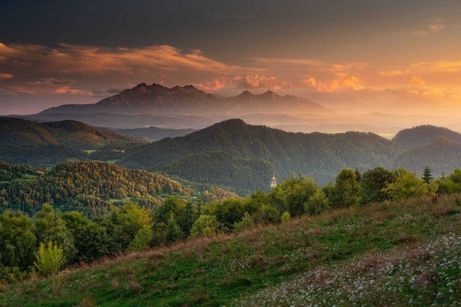 pieniny, tatry, poland, polska, tatras, sunset, sunlight, trees, forest, mountains, mountainscape, landscape, nikon, tamron, grass, clouds, sky,  Marcin Dobrowolski