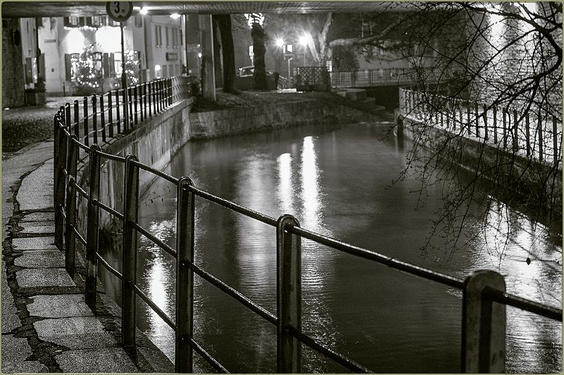 Ледяная гладь канала фото превью