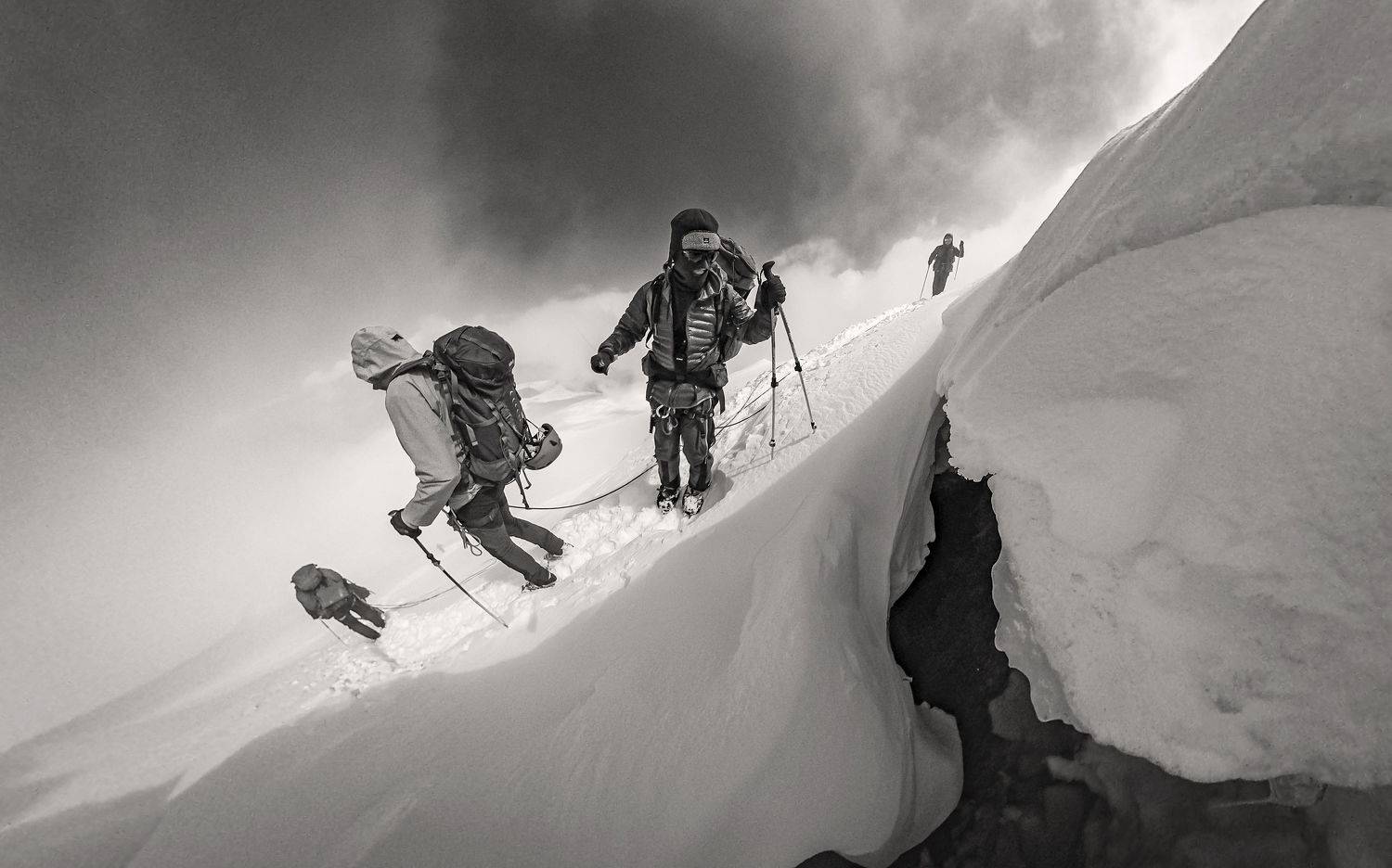 казбек, Борис Пирог