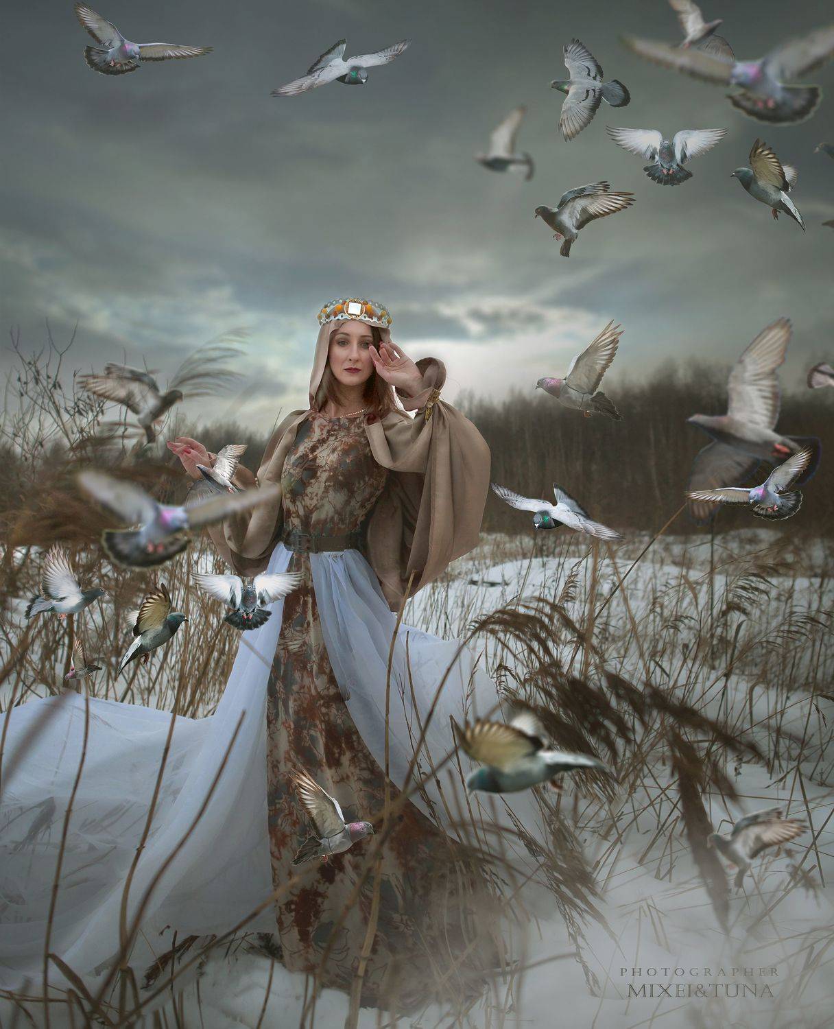 женщина зима природа красота любовь деревня лес снег лукошко платок рукавицы ручеёк фотография сказка вечность, Татьяна Шепелева