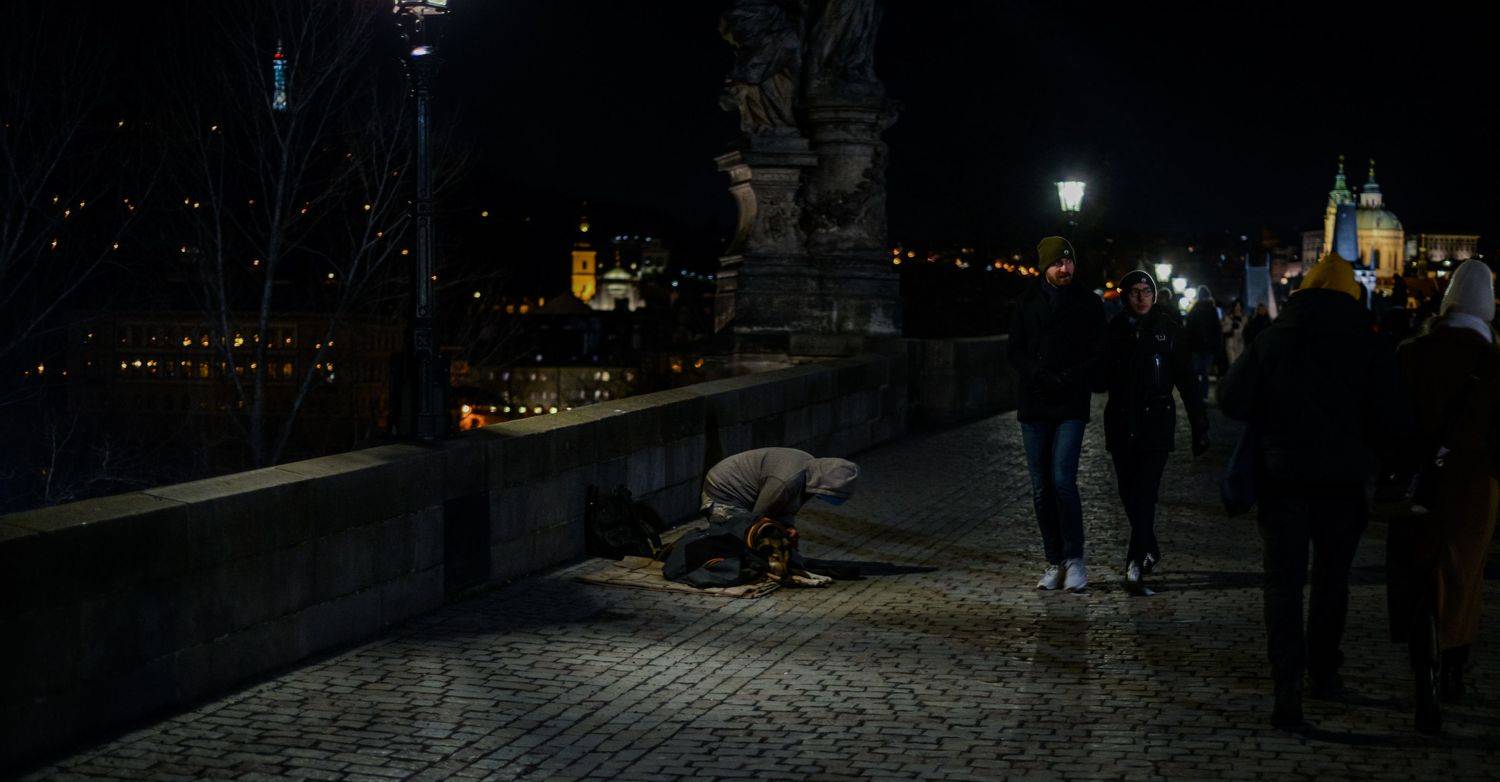 people, prague, begging, street, bridge, Luka Mitrovic