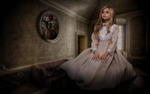 Алиса и Червонная Королева