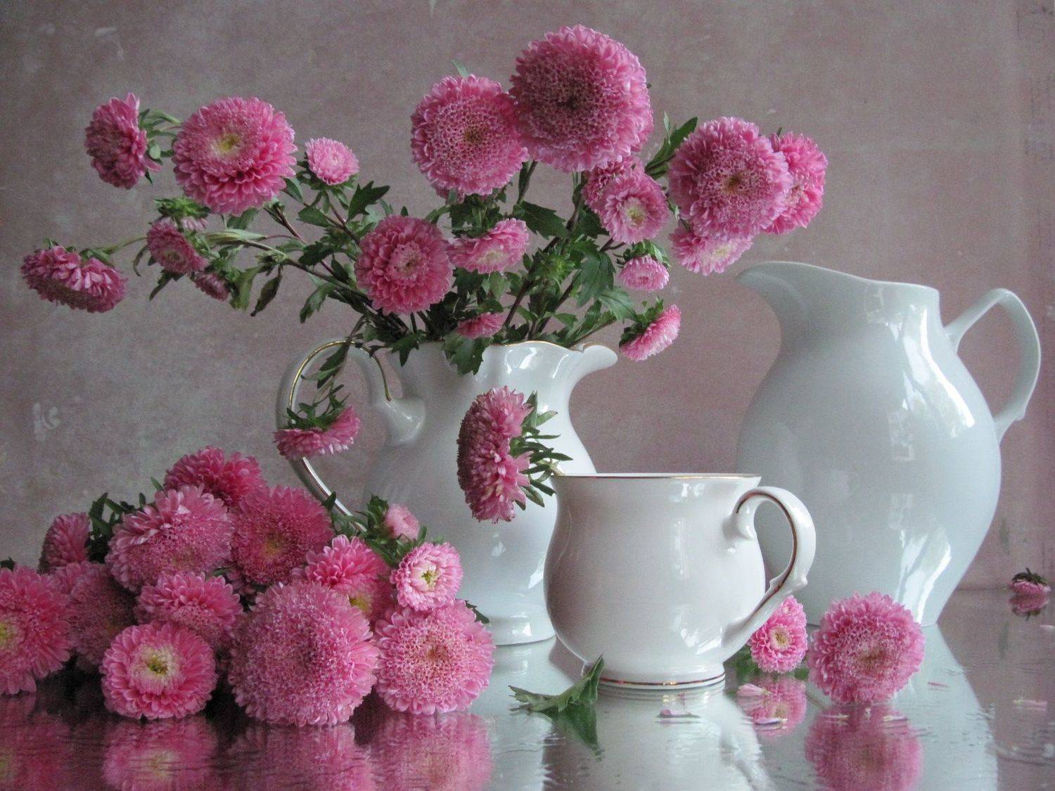 цветы, букет, астры, кувшины, розовый цвет, Наталия Тихомирова