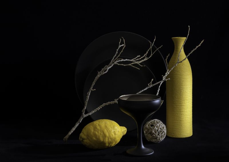 Yellow Bottle фото превью