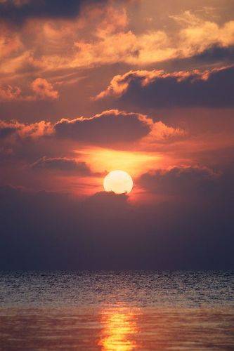 Рассвет в Индийском океане