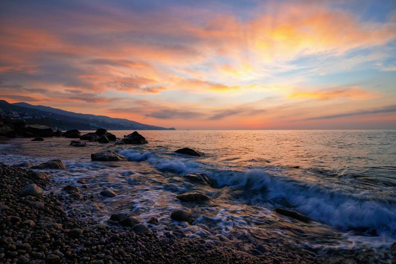 sigma sd quattro . crimea Зелёный мыс , Алупка . Шторм на рассвете . фото превью