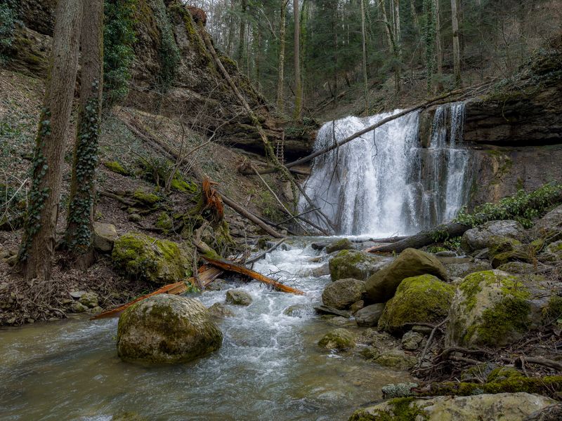 Большой Каверзинский водопад фото превью
