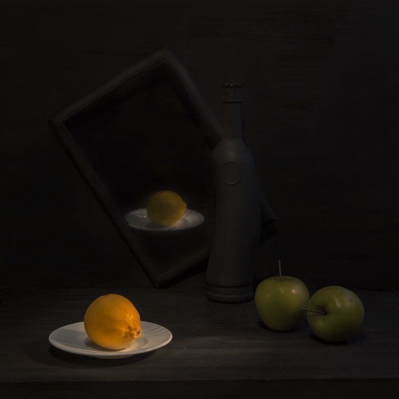 Натюрморт с лимоном фото превью