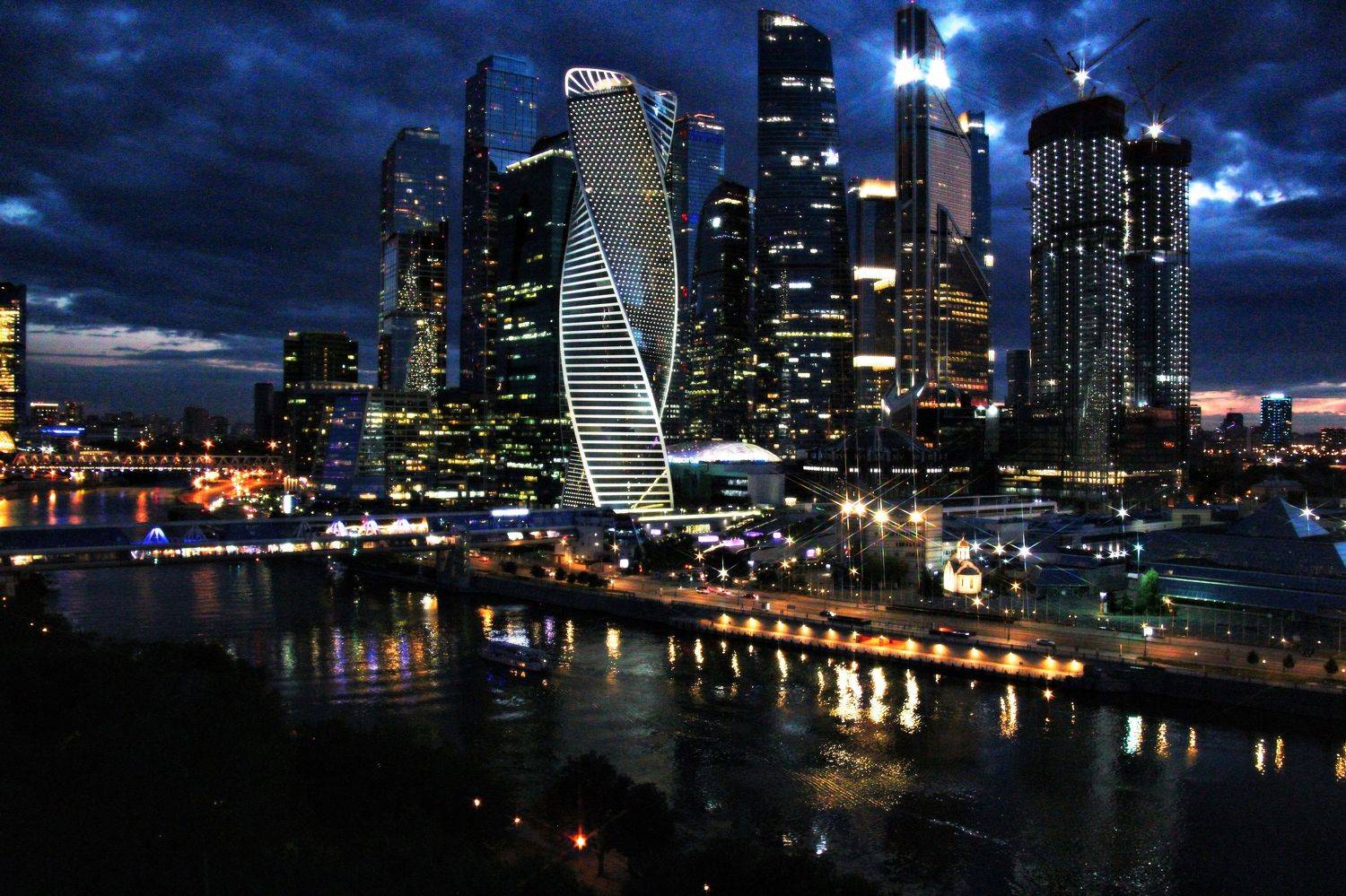 москва сити, небоскребы, река, вечер, огни, город, крыша, Ксения Орлова