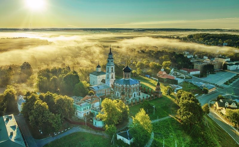 волоколамск, россия, кремль Волоколамский кремль фото превью