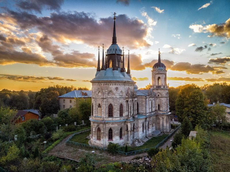 быково, церковь, владимирская, псевдоготика Храм Владимирской иконы Божией Матери фото превью