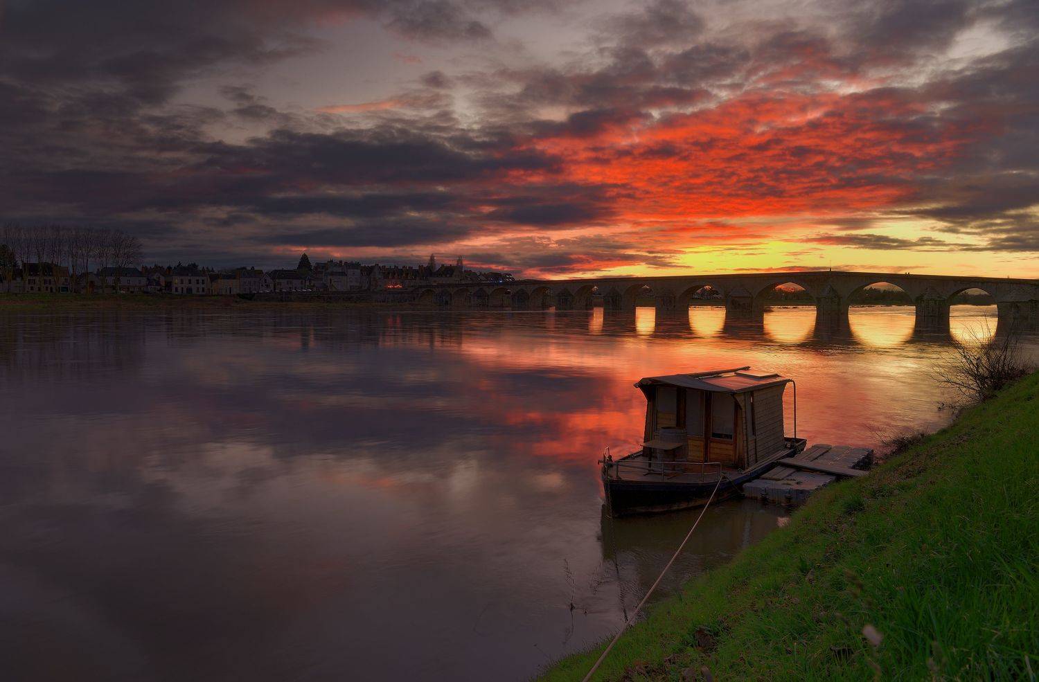 , Руслан Авдевич