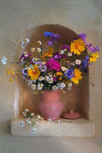 Летний букет в нише