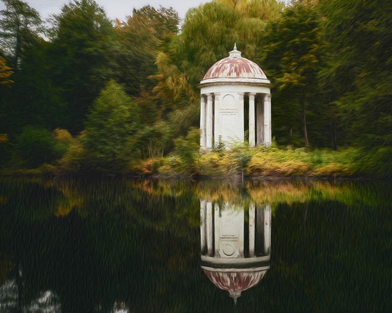 деревья, осень, пруд, ротонда Ротонда в заброшенном парке фото превью