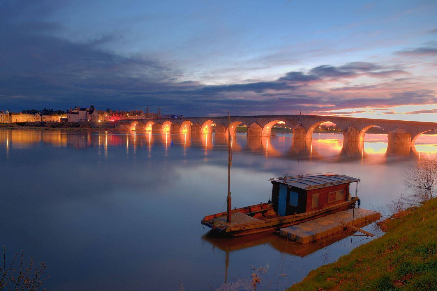 , Руслан Авдевич