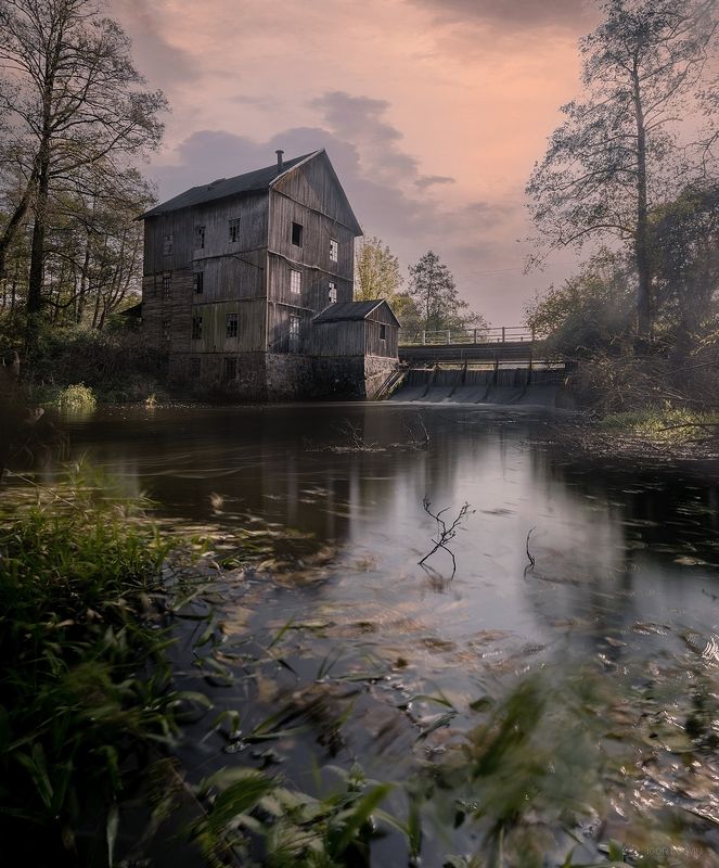 Старая мельница фото превью
