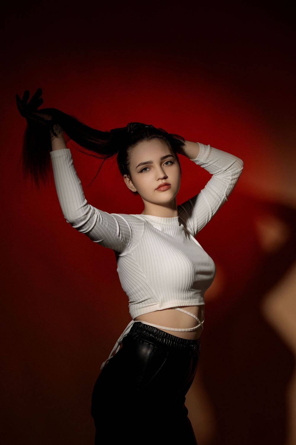 девушка, модель, портрет, фотосессия, гламур, girl, model, modeling, young, portrait, творческий портрет, женский портрет, woman, young woman, glamour, постановка, постановочная фотография, fashion, Васильев Владимир