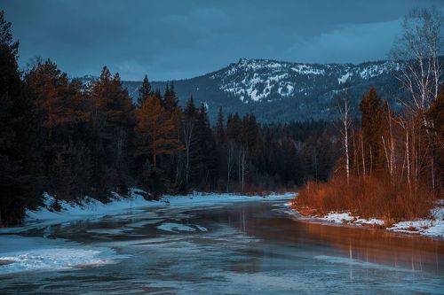 Ранняя весна на реке Юрюзань