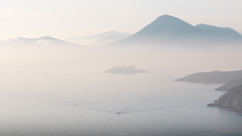 Low clouds near the Mamula island, Montenegro фото превью