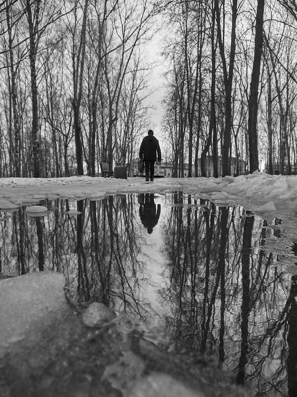 Прохожий фото превью