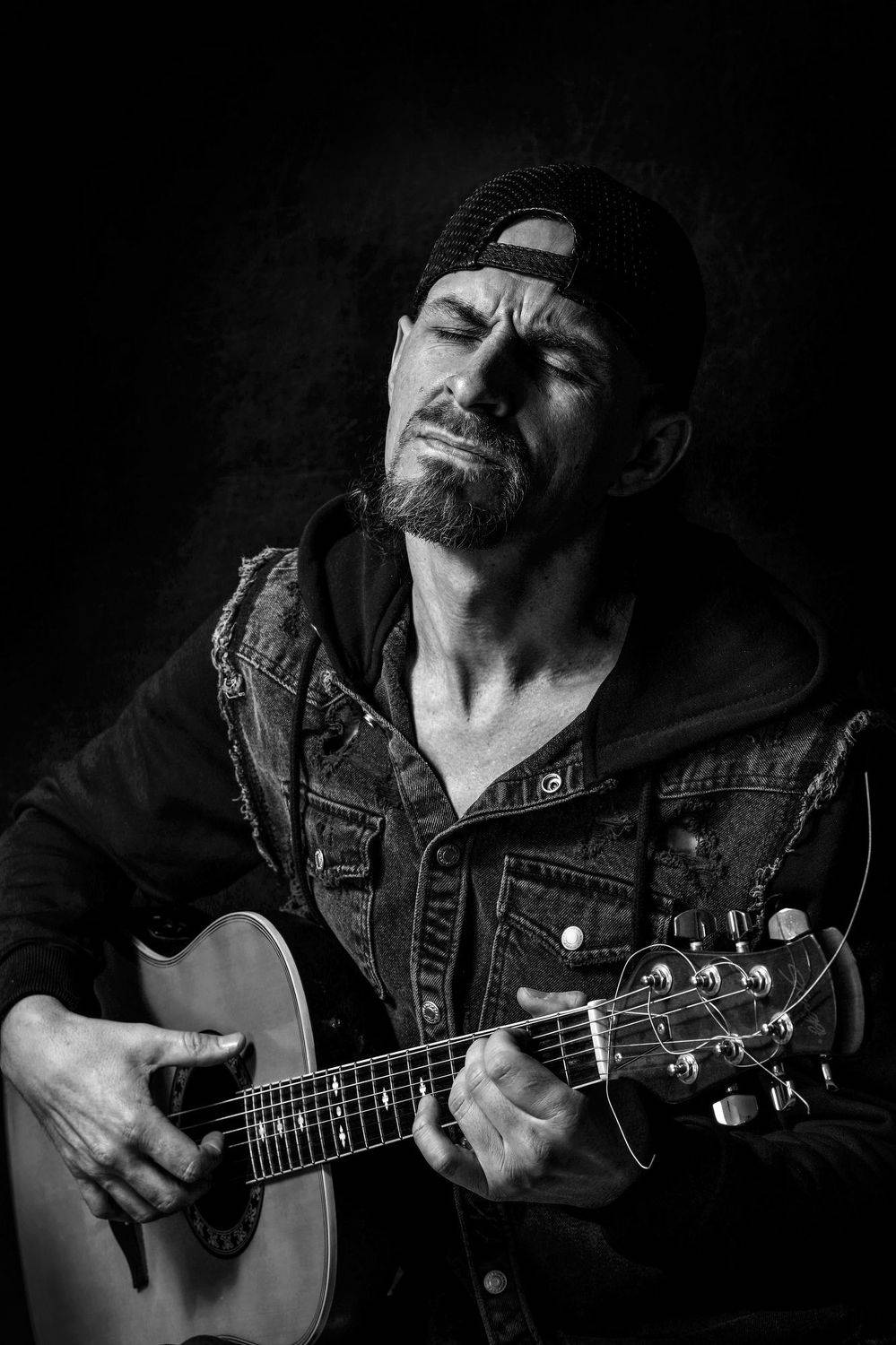 , Владимир Сафонов