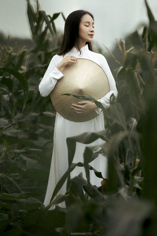 Vietnamese Woman фото превью