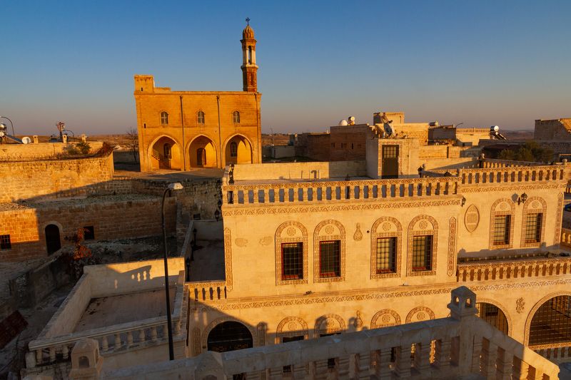 закат, северная месопотамия, шёлковый путь, мидьят, город, архитектура, туризм, достопримечательности, путешествия, восток, турция, история, древний мир, цивилизация, фотография, пейзаж, город, ruexpedition Древний Мидьят фото превью