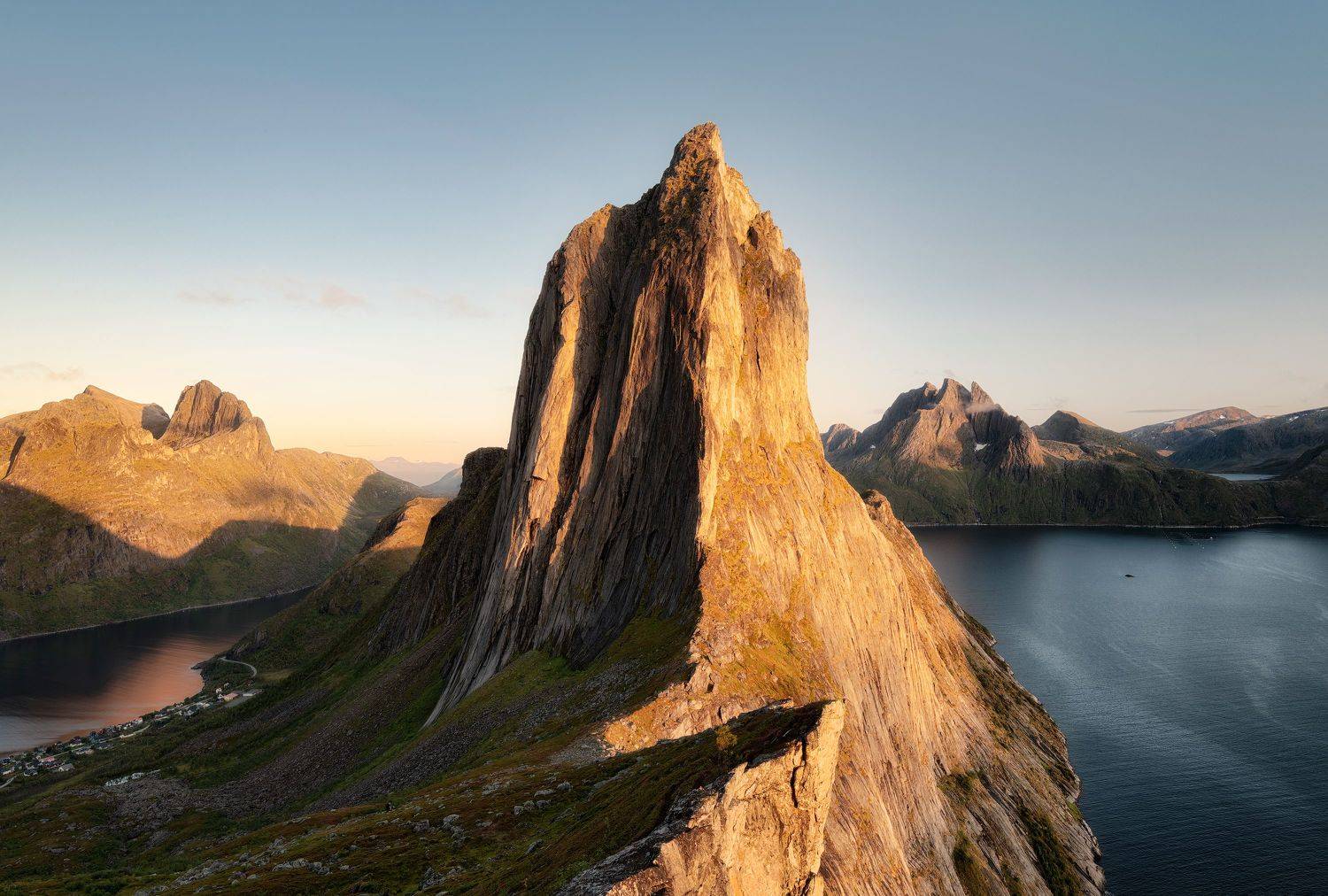 норвегия, лофотен, лофотенские острова, сенья, гора, сегла, norway, lofoten, lofoten islands, senja, segla, mountain, Эрнест Вахеди