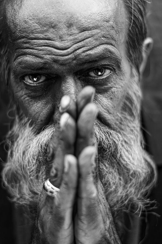 Iranian man фото превью